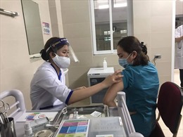 Bộ Y tế yêu cầu các bệnh viện đảm bảo an toàn trong tiêm chủng vaccine COVID-19 