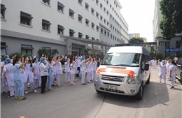 Đoàn công tác thứ 5 của Bệnh viện Hữu nghị lên đường vào TP Hồ Chí Minh chống dịch