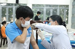 Đến ngày 2/5, cả nước đã tiêm hơn 1,5 triệu mũi vaccine phòng COVID-19 cho trẻ dưới 12 tuổi