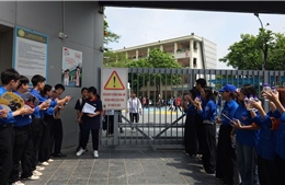 Nhiều cảm xúc sau môn thi cuối, kỳ thi vào lớp 10 