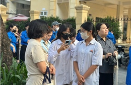 Sáng 26/6: Hơn 1,16 triệu thí sinh thi môn đầu tiên kỳ thi tốt nghiệp THPT 2025 