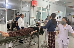 Vụ tai nạn xe khách ở Hà Tĩnh: Khẩn trương huy động các bệnh viện để cứu chữa nạn nhân 
