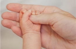 Kiểm soát chặt việc cấp giấy chứng sinh, ngăn chặn mua bán trẻ em