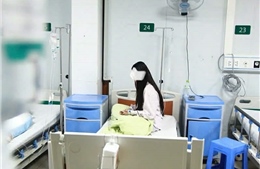Sử dụng bóng cười liên tục, cô gái 23 tuổi bị liệt yếu tứ chi