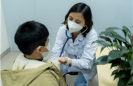 Cảnh báo gia tăng trẻ nhiễm virus RSV gây viêm phổi