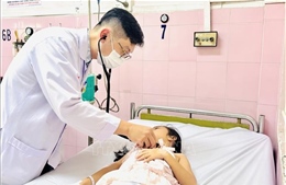 Bộ Y tế vào cuộc vụ 140 học sinh nhập viện nghi do ngộ độc thực phẩm tại TP Hồ Chí Minh