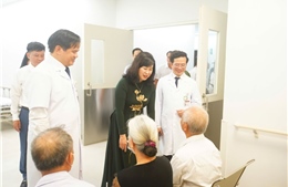 Gần 1.500 người thăm khám tại Bệnh viện Bạch Mai cơ sở Ninh Bình trong ngày khai trương
