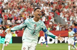 Ronaldo lần đầu lên tiếng về tin giải nghệ: 'Tôi sẽ quyết định sau World Cup'