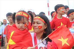 Nóng bỏng không khí chờ đón đội tuyển Olympic Việt Nam trở về tại sân bay Nội Bài