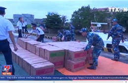 Vùng Cảnh sát biển 1 bắt giữ gần 68 ngàn bao thuốc lá nhập lậu