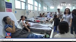 30 trẻ nhập viện sau khi ăn bánh mì tại TP Hồ Chí Minh