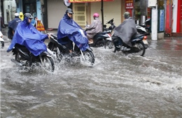 Thời tiết ngày 11/4: Ngày nắng nóng, chiều tối mưa dông