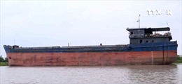 Gầm cầu An Thái, Hải Dương hư hỏng nặng vì bị tàu thủy 