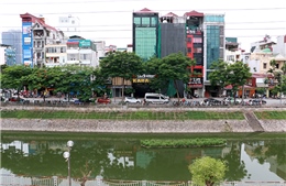Hà Nội mở cửa xả nước Hồ Tây giảm bớt ô nhiễm sông Tô Lịch