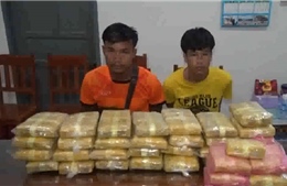 Quảng Trị bắt hai đối tượng vận chuyển 215.000 viên ma tuý