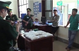 Khởi tố vụ án 16 kg ma túy đá ngụy trang trên xe khách ở Bình Phước 