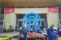 Hà Nội rực rỡ cờ hoa kỷ niệm 1010 năm Thăng Long - Hà Nội