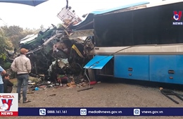 Tai nạn giao thông tại Hòa Bình khiến 4 người thương vong