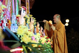 Trang nghiêm lễ Tắm Phật tại Đại lễ Phật đản chùa Ninh Tảo 2022