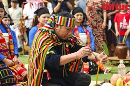 Tái hiện Lễ hội Cha Mun của người Thái
