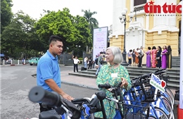 Xe đạp công cộng chính thức đi vào hoạt động trên địa bàn Thủ đô