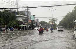 Thời tiết ngày 13/7: Bắc Bộ, Tây Nguyên và Nam Bộ mưa rào và dông