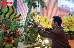 Nghệ thuật tạo hình trái cây, điểm nhấn độc đáo tại Hội chợ Mùa Xuân 2026