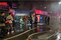 Cháy hai gian sửa xe tại A5 KĐT mới Đại Kim, nghi do chập điện