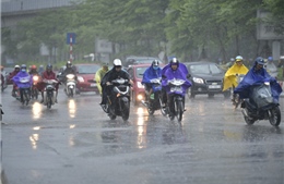 Thời tiết ngày 8/6: Cảnh báo mưa lớn, lũ quét tại vùng núi phía Bắc và biển động mạnh ở Nam Biển Đông