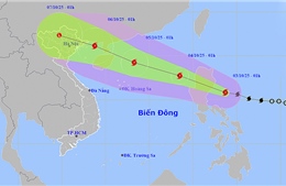 Ngày 4/10, bão MATMO trên vùng biển phía Bắc khu vực Bắc Biển Đông và có khả năng mạnh thêm