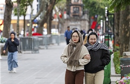 Thời tiết ngày 17/1: Bắc Bộ và Trung Bộ duy trì rét về đêm, Nam Bộ ngày nắng