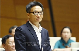 Ít nhất 1 năm nữa Việt Nam mới sản xuất được vaccine phòng COVID-19