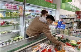 Ngày 29 Tết, hàng tươi sống tại siêu thị giảm giá tới 50%