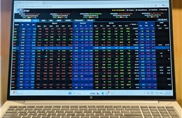 Lần đầu tiên chạm mốc 1.800 điểm nhưng chốt phiên VN-Index lại mất tới gần 40 điểm