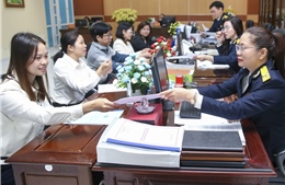 Lần đầu tiên số thu do cơ quan Thuế quản lý vượt mốc 2 triệu tỷ đồng 