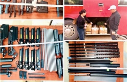 Phát hiện hàng trăm linh kiện dùng để lắp ráp súng quân dụng trái phép