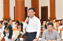 Chứng khoán Việt Nam: Giữ chân dòng vốn và nâng tầm tiêu chuẩn quốc tế