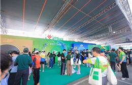 Sôi động Hộp âm nhạc khổng lồ VPBank Ho Chi Minh City Music Half Marathon 2026