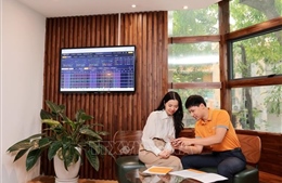Thị trường chứng khoán ngày 13/8: Áp lực bán gia tăng, VN-Index mất gần 28 điểm