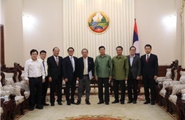 Thủ tướng Lào tiếp Chủ tịch HĐQT THACO và Hoàng Anh Gia Lai