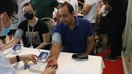 Nhân viên Shinhan Finance tham gia hiến máu cứu người