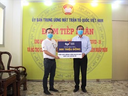 TCPVN hỗ trợ 500 triệu đồng cho Bệnh viện Bạch Mai đẩy lùi dịch COVID-19