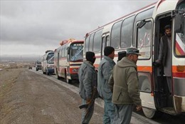 Afghanistan giải cứu hàng trăm con tin trong vụ 3 xe khách bị Taliban bắt cóc