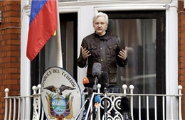 Ecuador muốn ông chủ trang mạng WikiLeaks sớm rời khỏi Đại sứ quán ở Anh