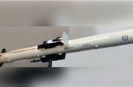 Ấn Độ thử thành công tên lửa và bom dẫn đường tự chế tạo