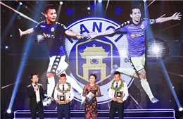 Gala bóng đá chuyên nghiệp 2018 xướng tên Văn Quyết, Quang Hải