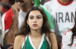 Hình ảnh các cổ động viên xinh đẹp người Iran tại Asian Cup 2019