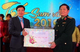 Đại tướng Ngô Xuân Lịch dự Chương trình &#39;Tết sum vầy năm 2019&#39; tại Hà Nam