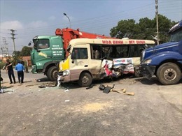 Tai nạn giao thông liên hoàn trên Đại lộ Thăng Long, Hà Nội