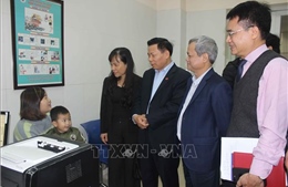 Lãnh đạo tỉnh Bắc Ninh thăm bệnh nhân vụ nhiễm sán lợn 
